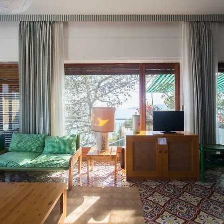 Апартаменты Stunning View Relax Tra Mare E Cielo *